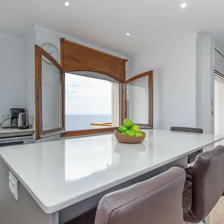 Garbinell By Interhome * Roses